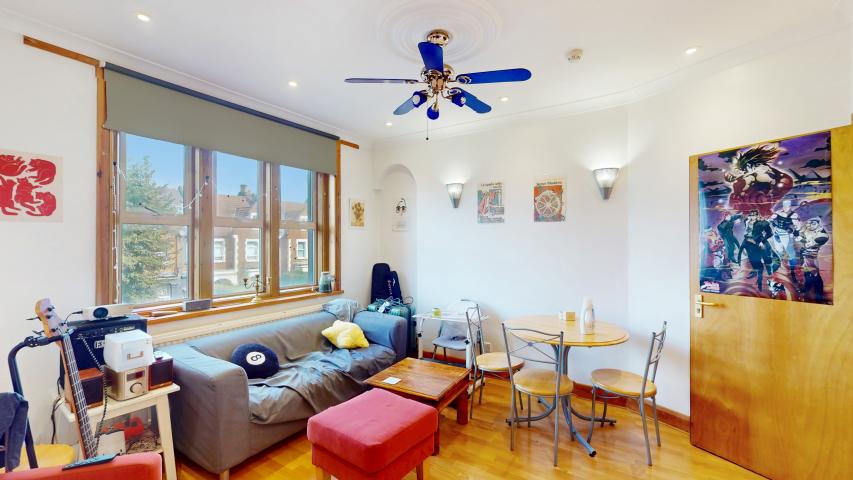 Modern and Central Apartment Grosvenor Gardens, Willesden Green